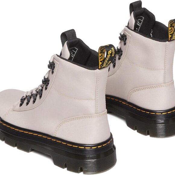 Dr. Martens Women's Combs W Poly Casual Boot, Vintage Taupe Poly Twill, 7 NEW - Picture 2 of 4